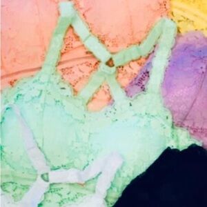 Pistachio Jady K bralette, size L/XL